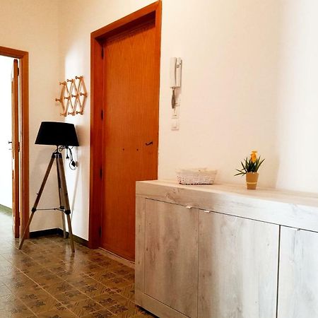 ألغيرو Family Apartment On The Beach المظهر الخارجي الصورة