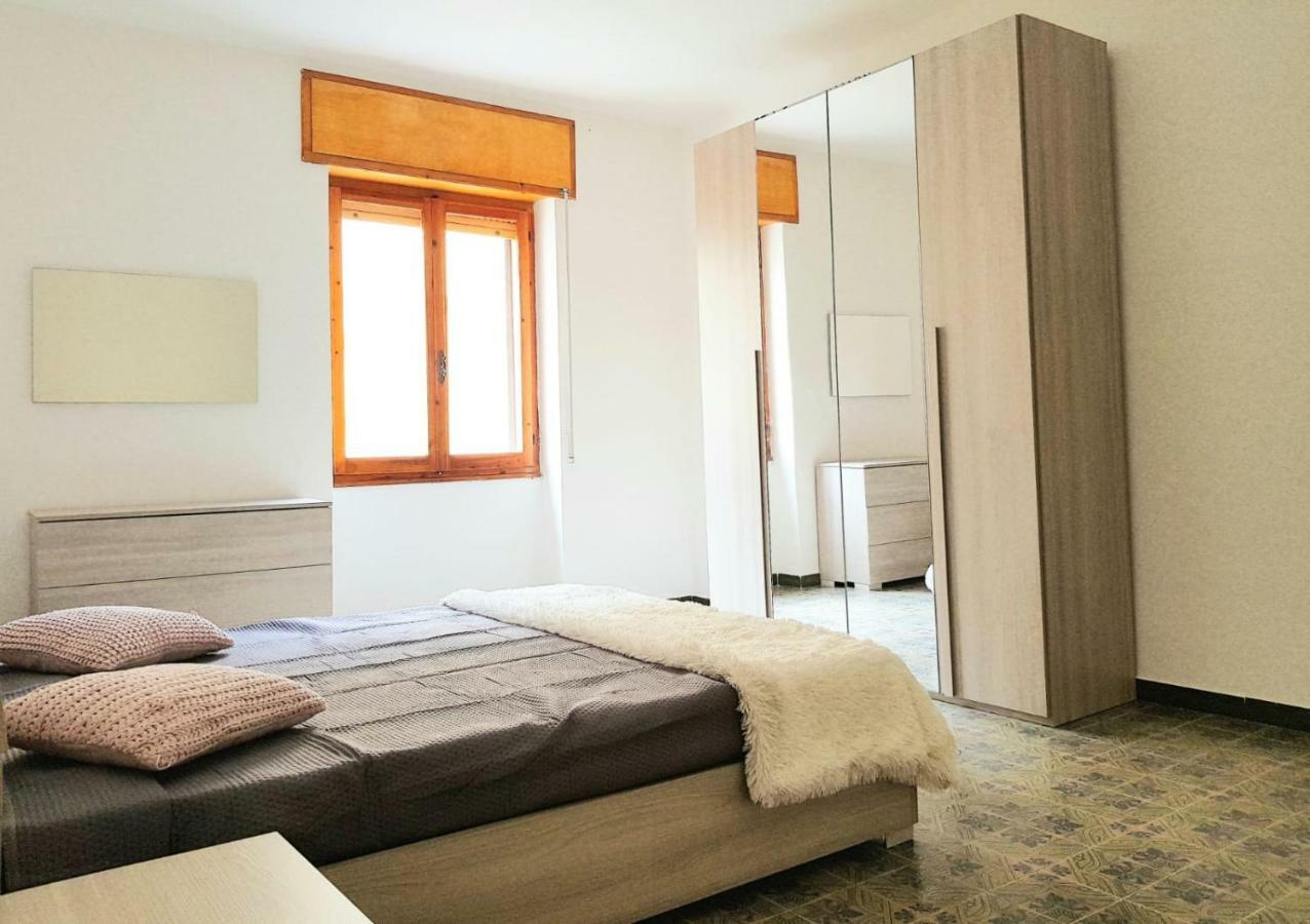ألغيرو Family Apartment On The Beach المظهر الخارجي الصورة