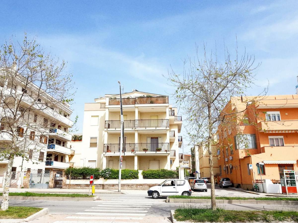 ألغيرو Family Apartment On The Beach المظهر الخارجي الصورة